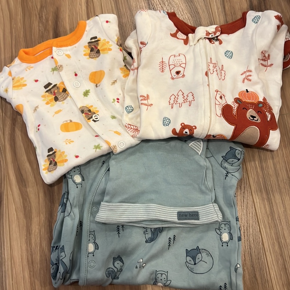 3 Autumn pjs
